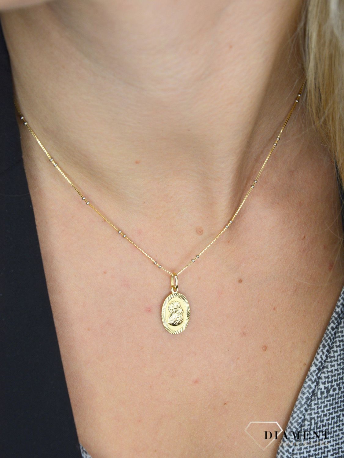 Złoty łańcuszek 585 o szerokości 1,5 mm DIA-LAN-1212-585 1,5mm.jpg